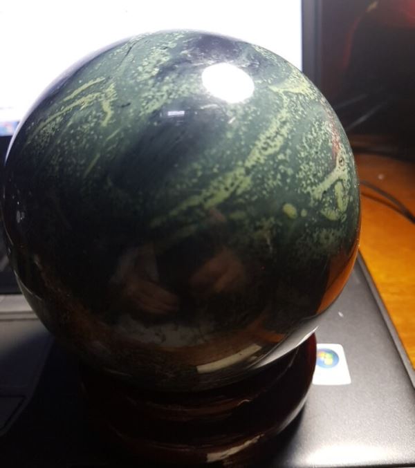 Qủa cầu caxidon xanh M85