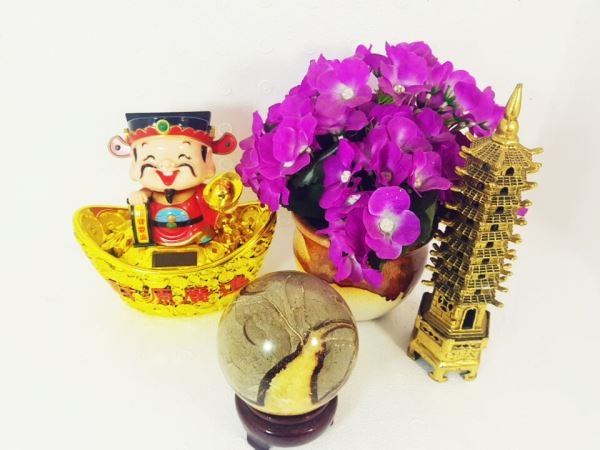 Quả cầu đá canxidon M39