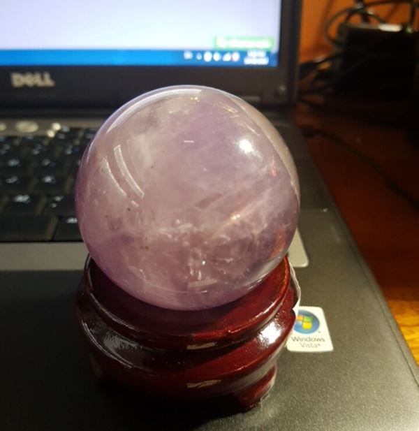 Qủa cầu đá thạch anh tím M203