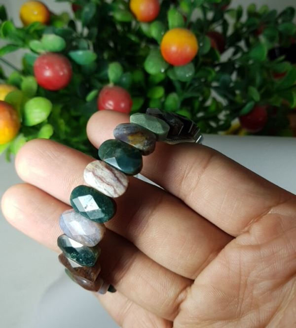 Vòng đeo tay đá canxidol 307